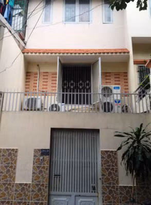 Căn nhà của ông L được cho là bị kẻ gian đột nhập trộm tài sản trong két sắt.