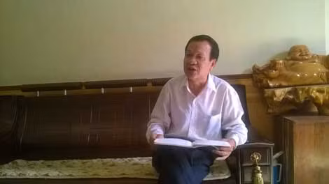 Luật sư Phạm Đình Khôi: “Không thể kết tội Vũ Thế Tài phạm tội cưỡng đoạt tài sản vì thực tế bị cáo đã sử dụng vũ lực chứ không chỉ đe doạ nên phải kết tội cướp tài sản mới đúng người, đúng tội”. Luật sư Phạm Đình Khôi: “Không thể kết tội Vũ Thế Tài phạm tội cưỡng đoạt tài sản vì thực tế bị cáo đã sử dụng vũ lực chứ không chỉ đe doạ nên phải kết tội cướp tài sản mới đúng người, đúng tội”.