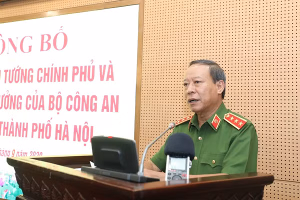 Thứ trưởng Lê Quý Vương phát biểu tại buổi Lễ Thứ trưởng Lê Quý Vương phát biểu tại buổi Lễ