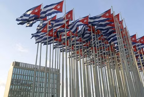 Đại sứ quán Mỹ tại Cuba cũng được mở cửa trở lại trong ngày 20/7. Đại sứ quán Mỹ tại Cuba cũng được mở cửa trở lại trong ngày 20/7.