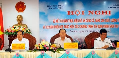 Đại tướng Trần Đại Quang-Ủy viên Bộ Chính trị, Bộ trưởng Bộ Công an, Trưởng Ban Chỉ đạo Tây Nguyên chủ trì Hội nghị.