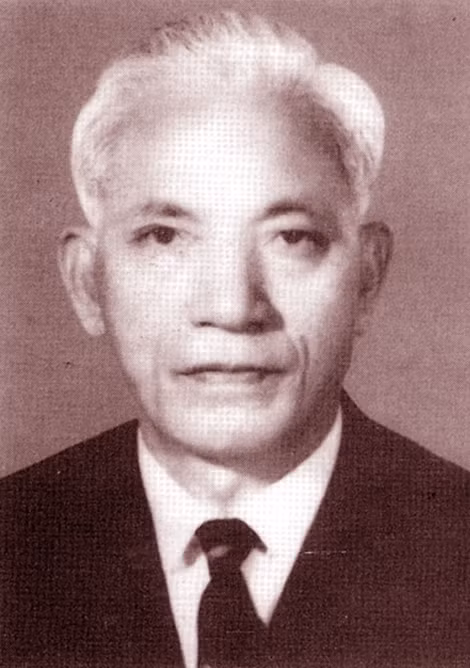 Đồng chí Hoàng Hữu Kháng.