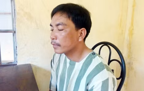 Đối tượng Hoàng Thái Chiến tại cơ quan điều tra.