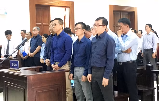 Các bị cáo tại toà