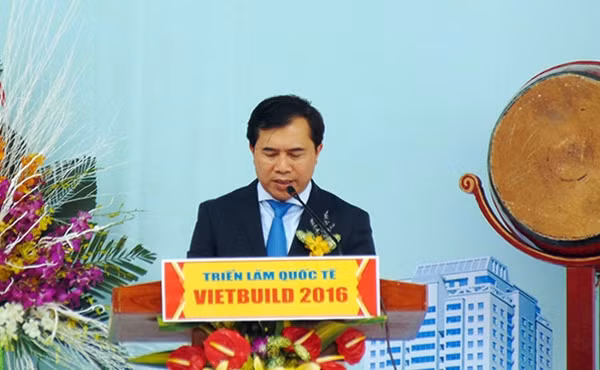 Thứ trưởng Bộ Xây dựng Lê Quang Hùng phát biểu khai mạc Vietbuild.
