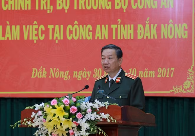 Bộ trưởng Tô Lâm phát biểu chỉ đạo tại buổi làm việc với Công an Đắk Nông