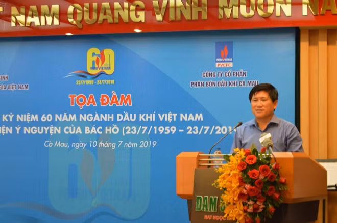 Ông Lê Văn Sử, Phó Chủ tịch UBND tỉnh Cà Mau cho biết, việc hình thành Cụm công nghiệp Khí- Điện- Đạm Cà Mau do PVN đầu tư đã phát huy thế mạnh của vùng đất U Minh, đóng góp gần 30% ngân sách cho địa phương.