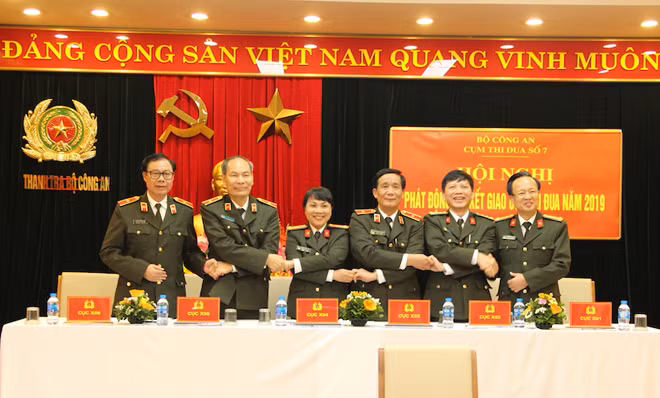 Các đơn vị thuộc Cụm thi đua số 7 ký kết giao ước thi đua