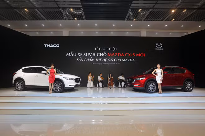 Hình ảnh tại sự kiện ra mắt giới thiệu Mazda CX-5 mới – mẫu xe SUV 5 chỗ cao cấp.