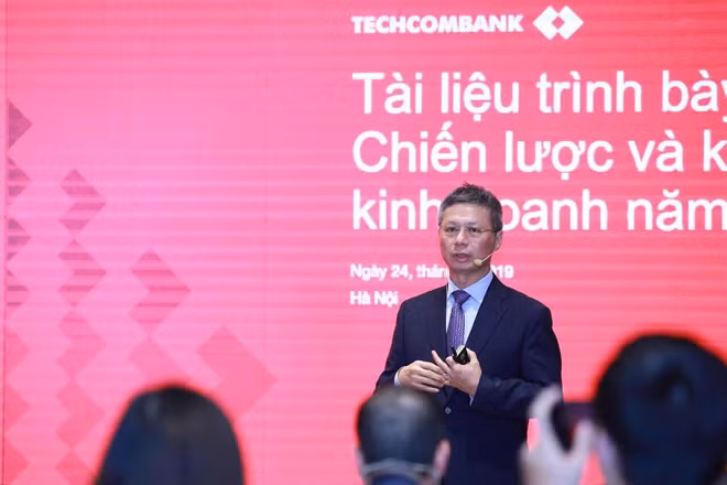 Tổng Giám đốc Nguyễn Lê Quốc Anh phát biểu tại buổi họp báo