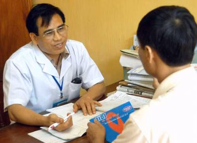 Sẽ tăng cường kiểm soát việc kê đơn thuốc