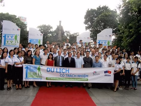 Một số hình ảnh tại lễ mít tinh.