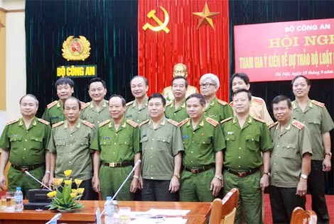 Các đại biểu dự Hội nghị.
