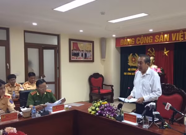 Phó Thủ tướng Trương Hoà Bình chỉ đạo tại buổi làm việc.
