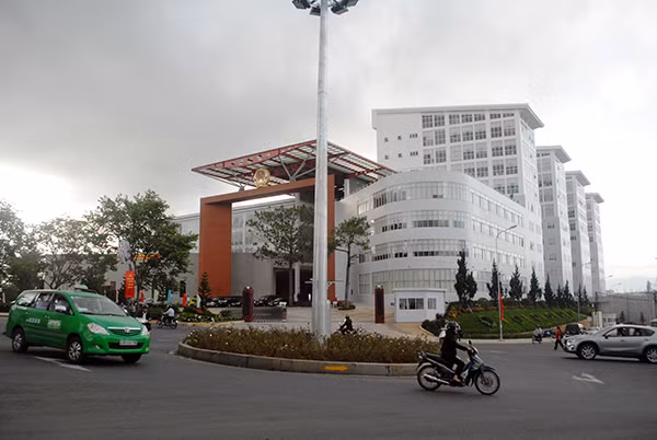 Trung tâm hành chính tập trung tỉnh Lâm Đồng.