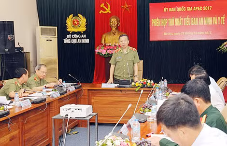 Thứ trưởng Tô Lâm phát biểu chỉ đạo Hội nghị.