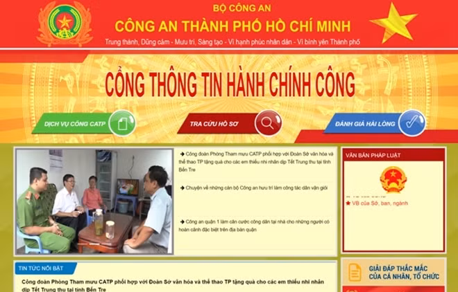 Công an TP Hồ Chí Minh là Công an địa phương đầu tiên trong cả nước triển khai Cổng thông tin dịch vụ hành chính công.
