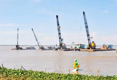 Lễ khởi công.