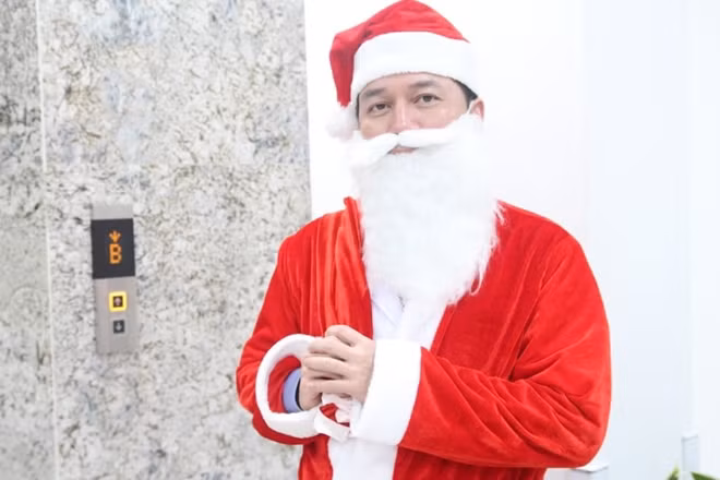 Ông già Noel - BS Đỗ Đình Tùng.