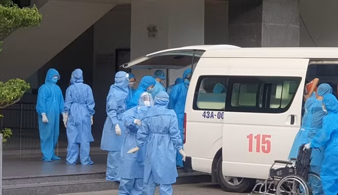 BN 429 có tiền sử suy tim, suy thận mạn, đái tháo đường type 2.