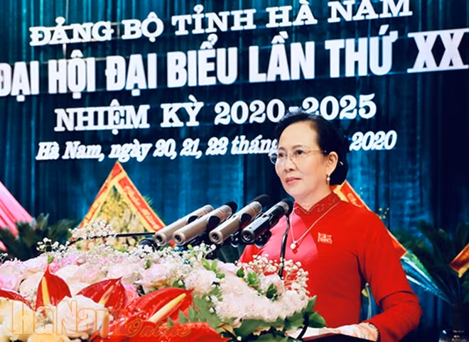 Đồng chí Lê Thị Thủy, Ủy viên Trung ương Đảng, Bí thư Tỉnh ủy Hà Nam (Ảnh: Báo Hà Nam)