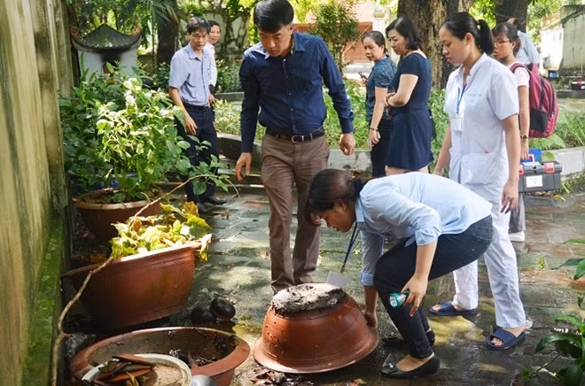 Ngành y tế Hà Nội tăng cường kiểm tra phòng chống dịch sốt xuất huyết