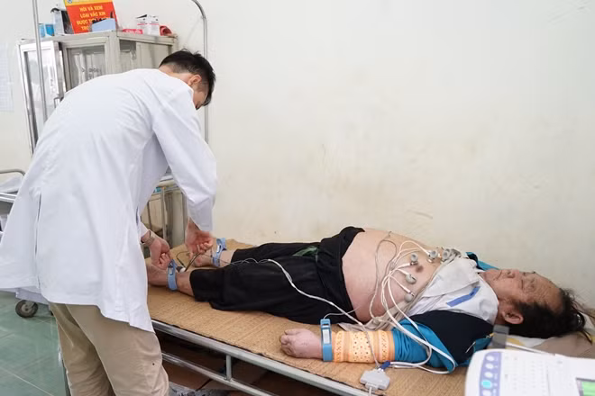 Nhiều người dân nghèo đã được khám sức khỏe