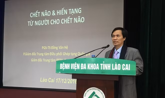 PGS.TS Đồng Văn Hệ -Phó Giám đốc Trung tâm điều phối tạng