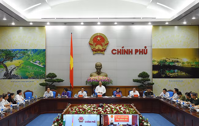 Thủ tướng Nguyễn Xuân Phúc chủ trì hội nghị
