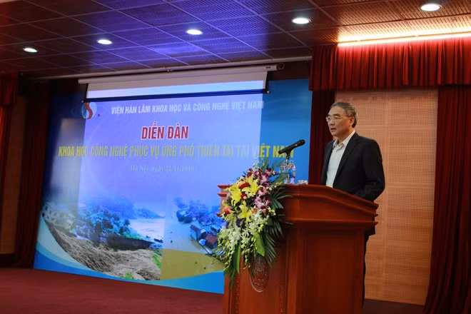 GS. TS. Nguyễn Đình Công