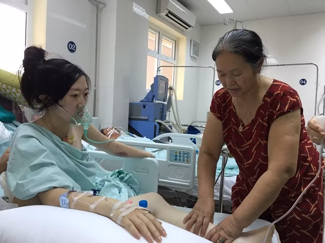 Chị Huyền Trâm luôn được chồng và gia đình chăm sóc chu đáo