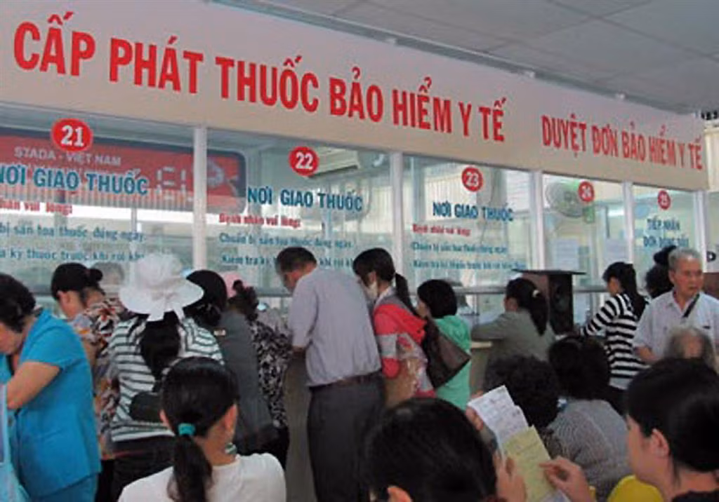 Yêu cầu tăng cường chống trục lợi bảo hiểm y tế