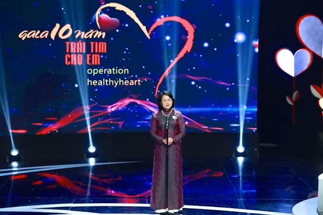 Phó Chủ tịch nước Đặng Thị Ngọc Thịnh đánh giá cao kết quả của “Trái tim cho em”