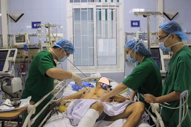 Bệnh nhân đã qua cơn nguy kịch sau khi được phẫu thuật