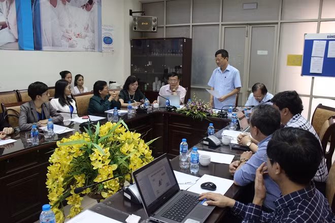 Các chuyên gia bàn biện pháp phòng, kiểm soát hen và COPD