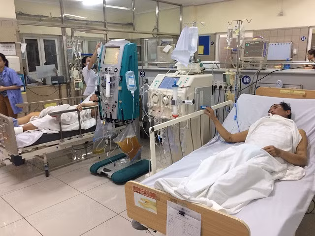 Ông Chu Văn Mai vẫn trong tinh trạng ngộ độc nặng