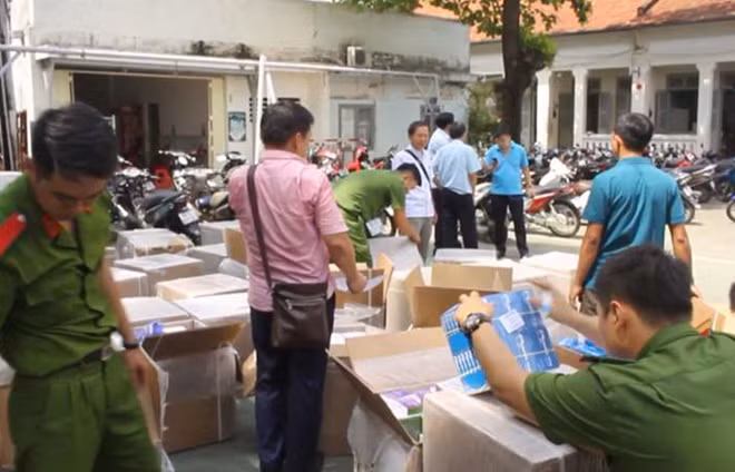 Bắt giữ thuốc chữa bệnh nhập lậu