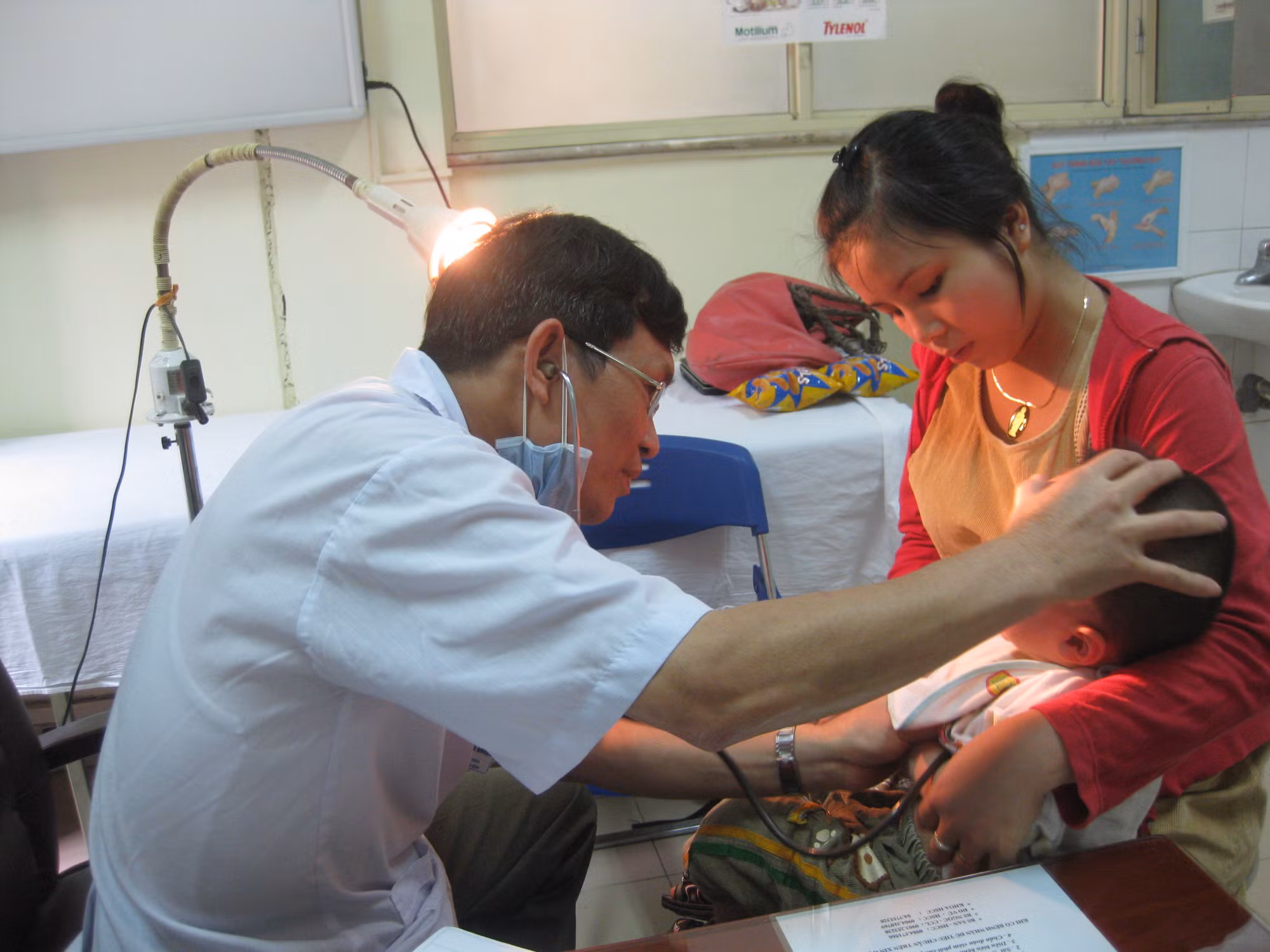 Lại rộ lên tình trạng ngộ độc chì ở trẻ