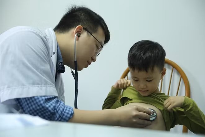 Chi phí KCB ở cơ sở y tế công lập luôn thấp hơn ở cơ sở y tế tư nhân