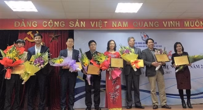 Đại diện tác giả của các sự kiện KHCN nổi bật năm 2017