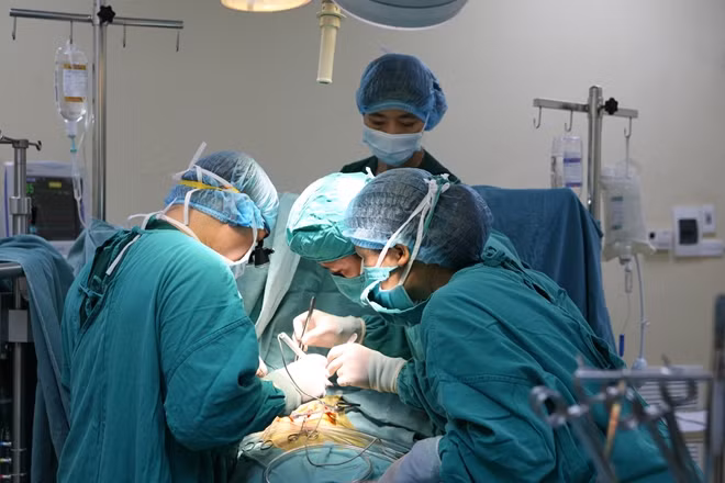 Một ca phẫu thuật tim mạch