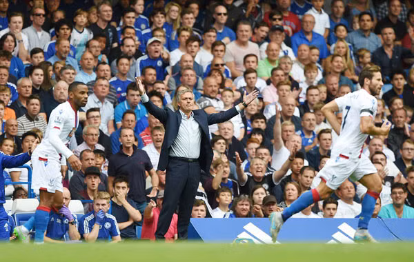 "Người đặc biệt" có thể sớm rời Chelsea nếu chuỗi thành tích tệ hại này không chấm dứt. Ảnh: Reuters. "Người đặc biệt" có thể sớm rời Chelsea nếu chuỗi thành tích tệ hại này không chấm dứt. Ảnh: Reuters.