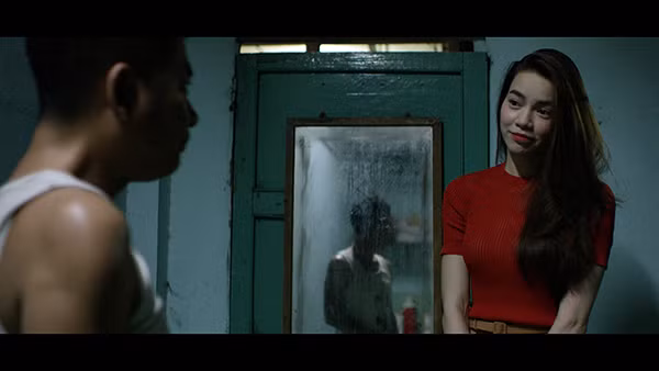 Hình ảnh trong phim "Hy sinh đời trai"