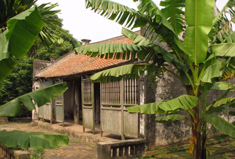 Nguyên mẫu nhà Bá Kiến trong truyện ngắn “Chí Phèo” của nhà văn Nam Cao.