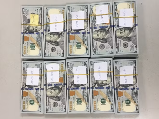 Số ngoại tệ trái phép.