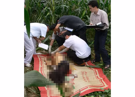 Những vụ án mạng có nguyên nhân từ mê tín gây nhiều khó khăn trong công tác điều tra.