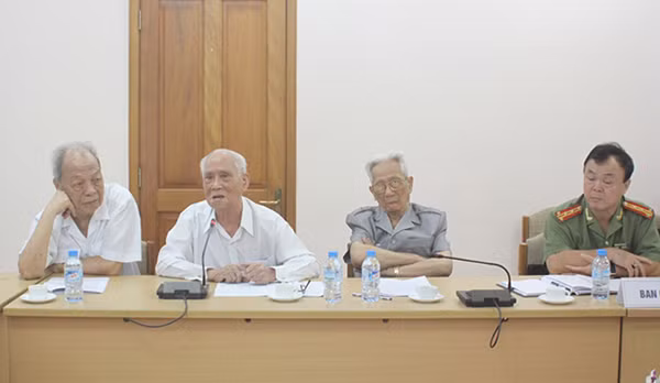 Các đại biểu tham dự buổi Hội thảo.