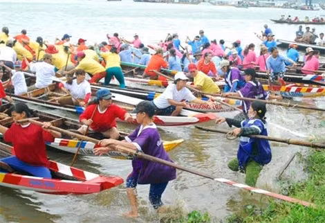 Bắt đầu xuất phát.