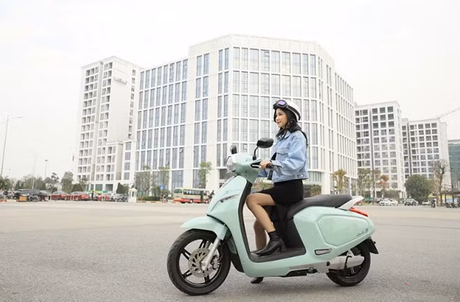 Chương trình ưu đãi miễn phí thuê bao pin của VinFast hướng tới mục tiêu góp phần khôi phục lại môi trường sống xanh và bầu không khí trong lành cho người Việt.