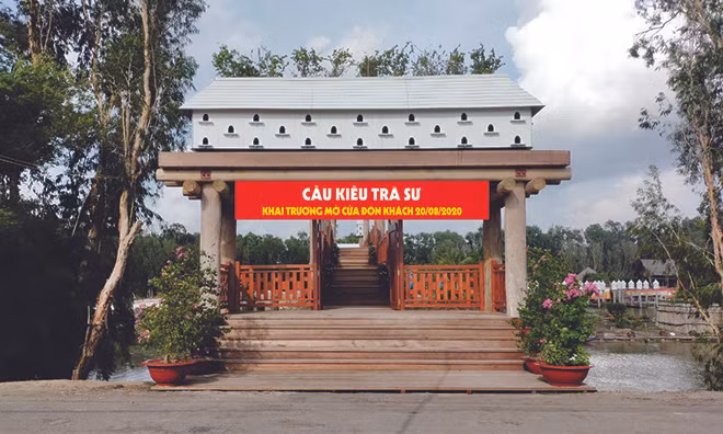Siêu phẩm cầu kiều Trà Sư chính thức khai trương đón khách.